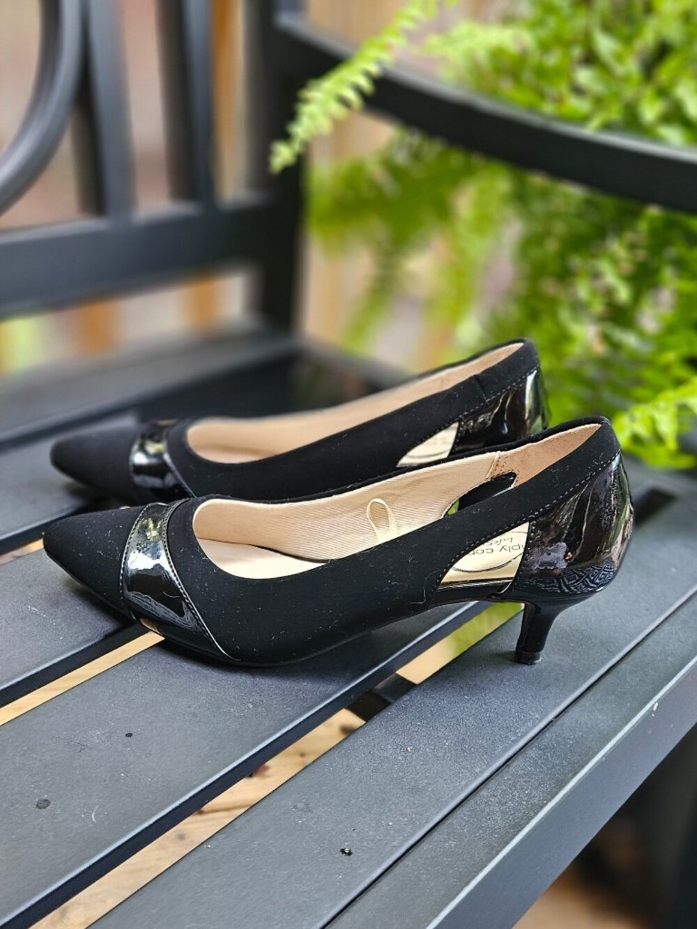 Life Stride Black Pointed Toe Women's Pumps Kitten Heel Sz 6M